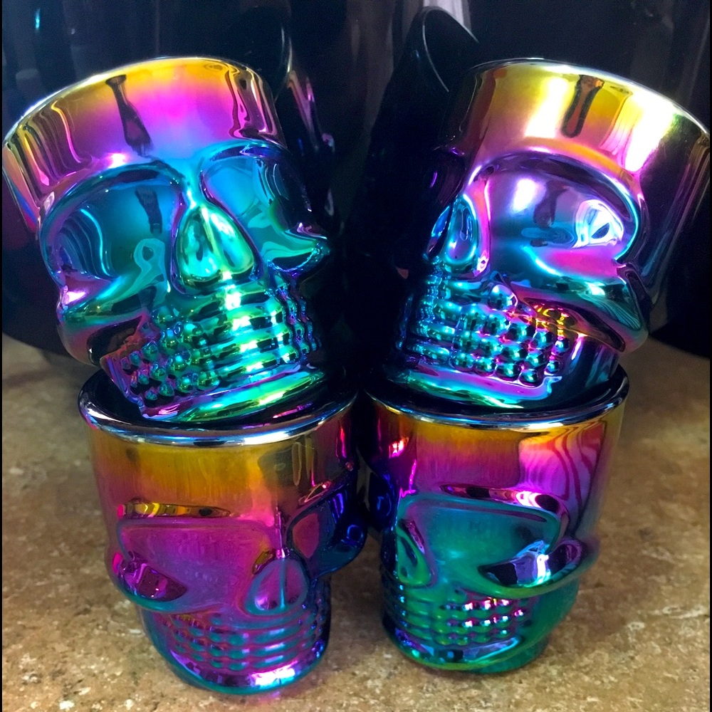 4 skull shot glasses